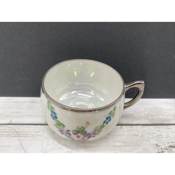 Vintage B And D Hand Painted Flowers Design Iridescent Silver Trimmed Teacup - Picture 8 of 12